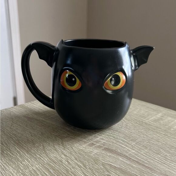 NWOT … Spooky Ceramic “BAT” Mug - Picture 1 of 4